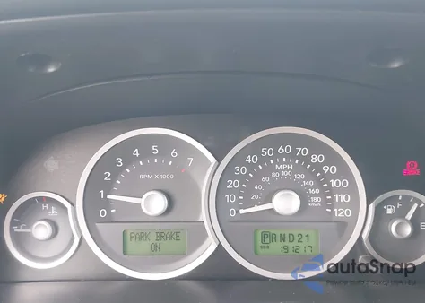 2005 Mercury Mariner Luxury/Premier z USA, uszkodzony, nr VIN 4M2CU57135DJ13772